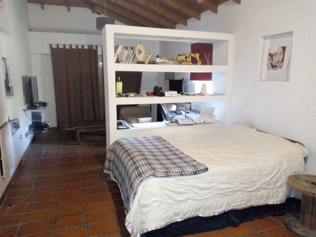 ¡ RESERVADA ! CASA EN BARRIO PARQUE EXALTACIÓN
