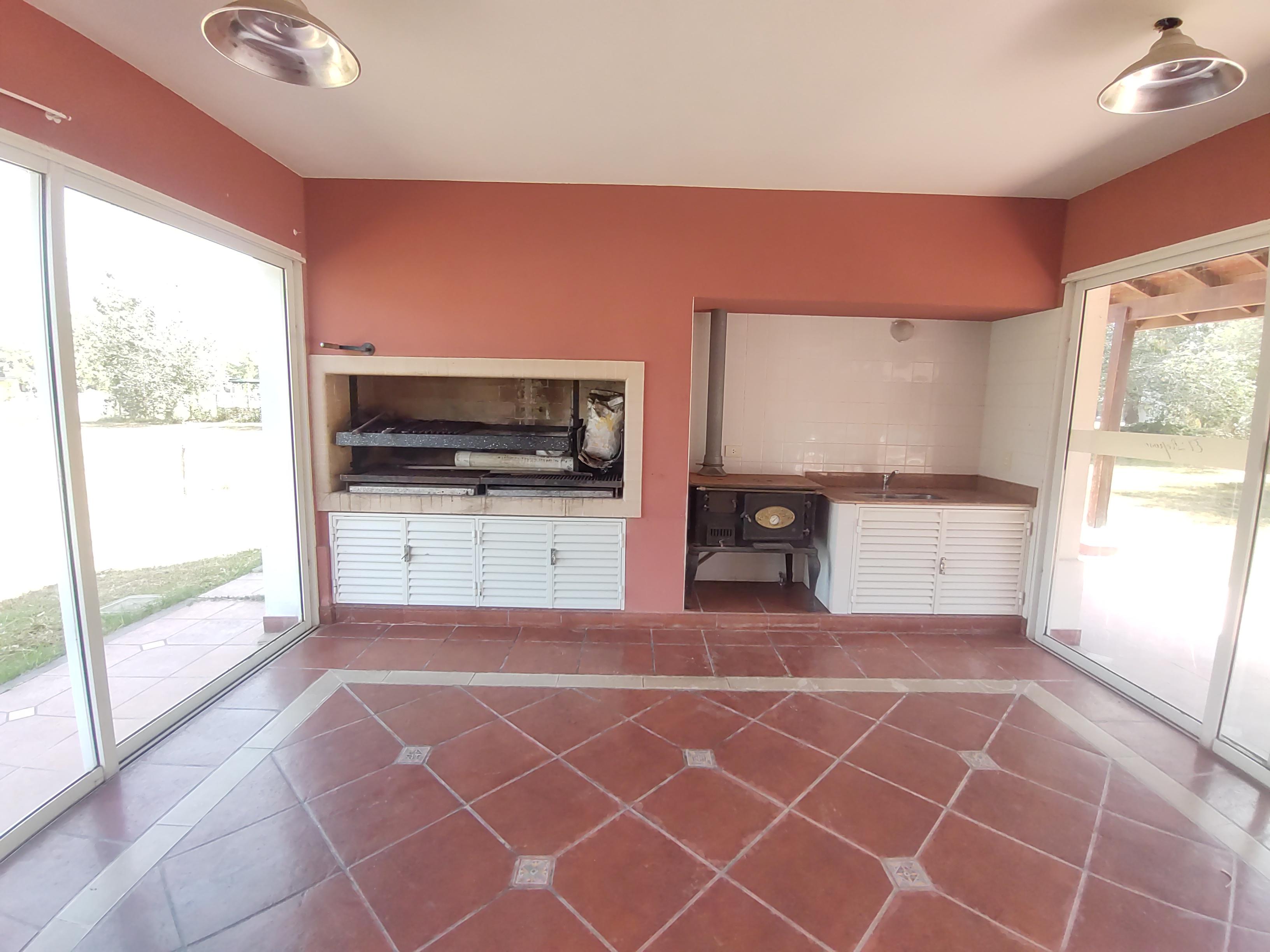 ¡OPORTUNIDAD! EXCELENTE PROPIEDAD EN EL BARRIO PRIVADO SAN JOAQUÍN