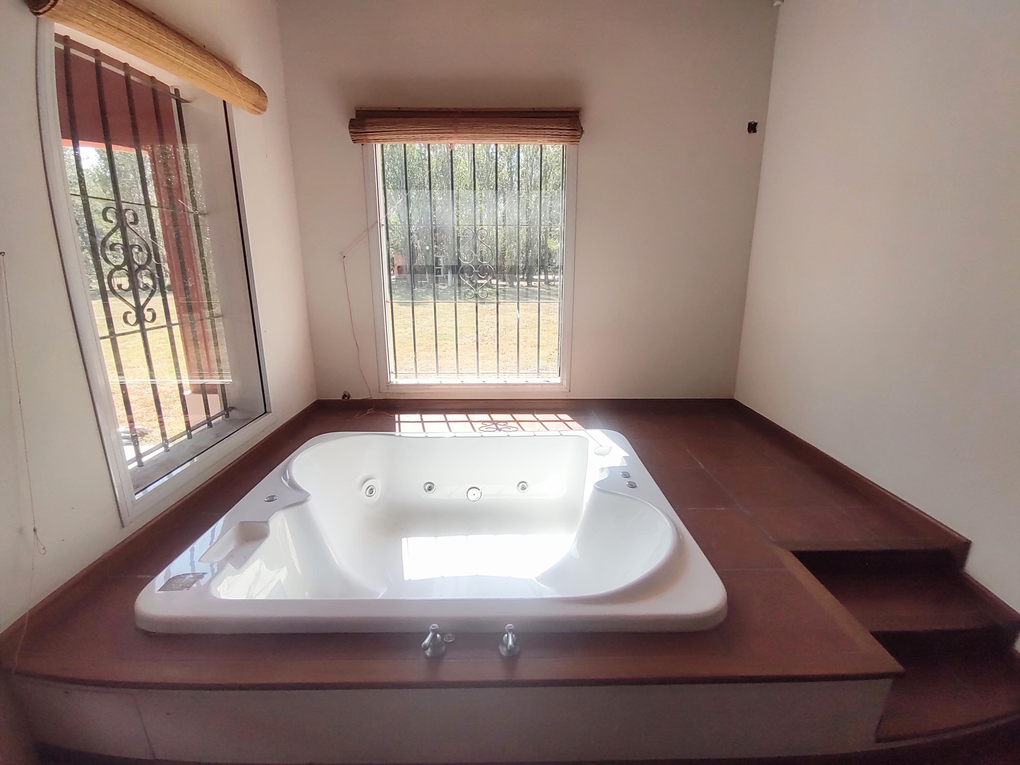 ¡OPORTUNIDAD! EXCELENTE PROPIEDAD EN EL BARRIO PRIVADO SAN JOAQUÍN